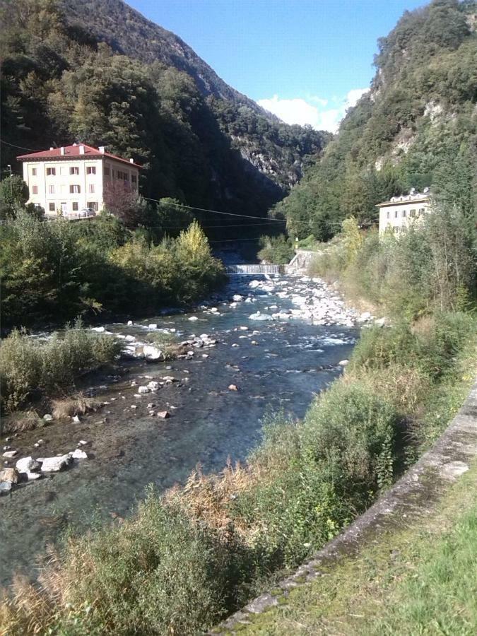 Dietro L'Angolo Sondrio Βίλα Εξωτερικό φωτογραφία