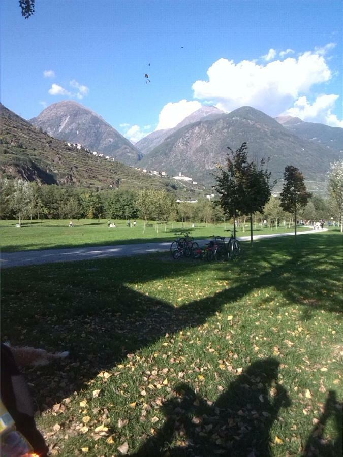 Dietro L'Angolo Sondrio Βίλα Εξωτερικό φωτογραφία